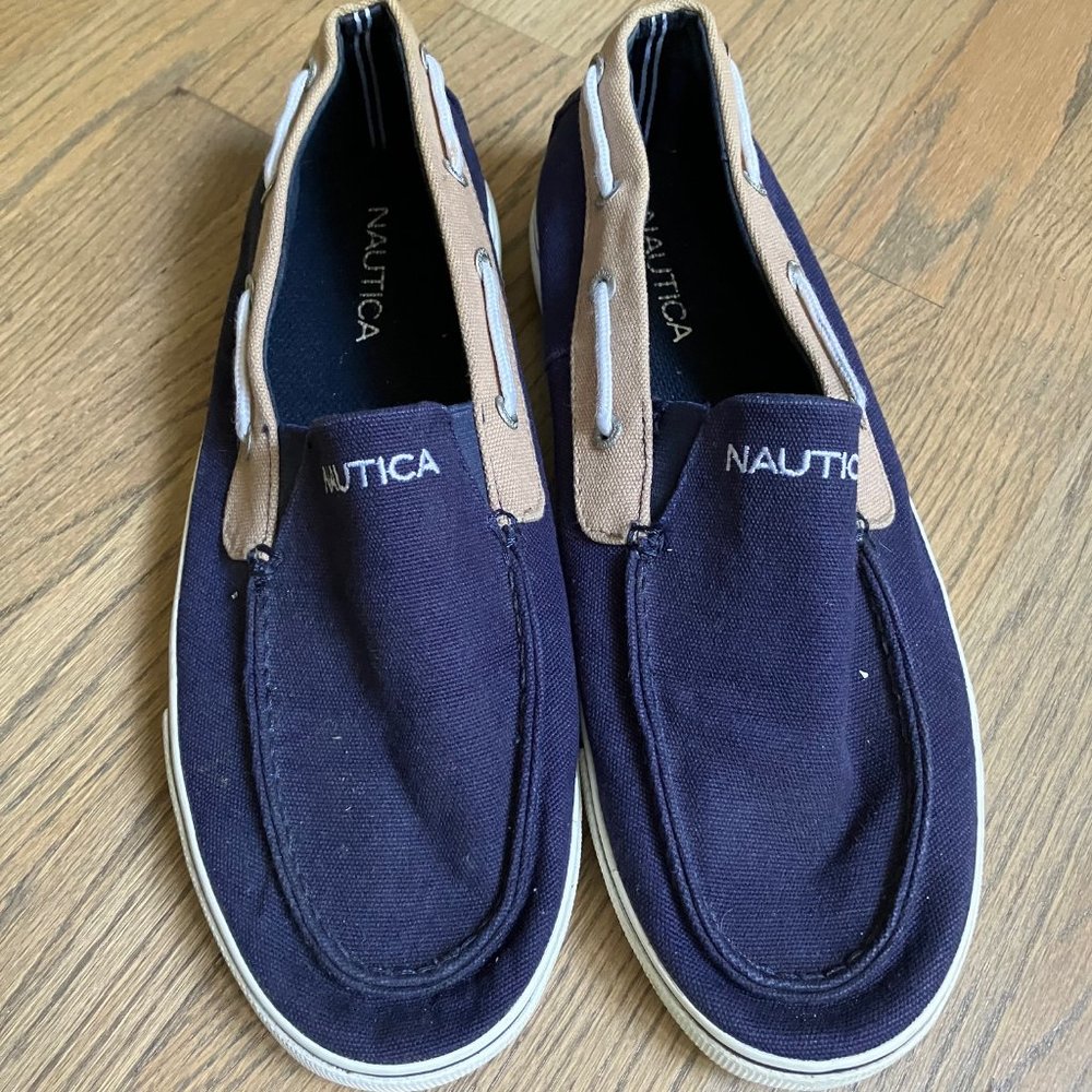 Men’s Nautica Navy Blue Shoes Size 11Casual Boat Slip On